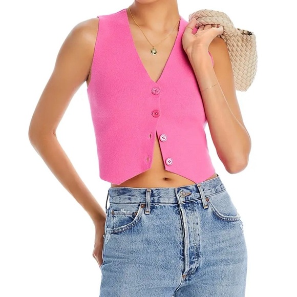 Endless Rose Tops - NWT $70 ENDLESS ROSE PINK
SWEATER VEST TOP Women’s size small